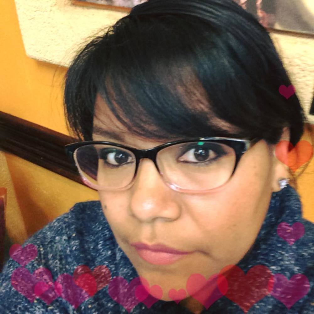 Meet your Posher, Alma